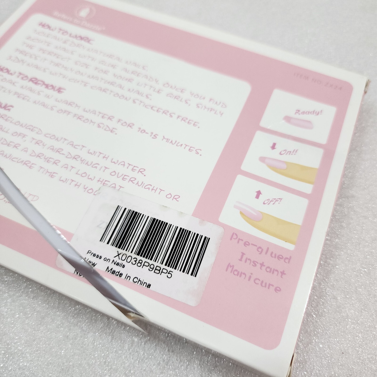 Refers to Dazzle 48 False Children’s Nails for Pressing Nails Nail Art Kits