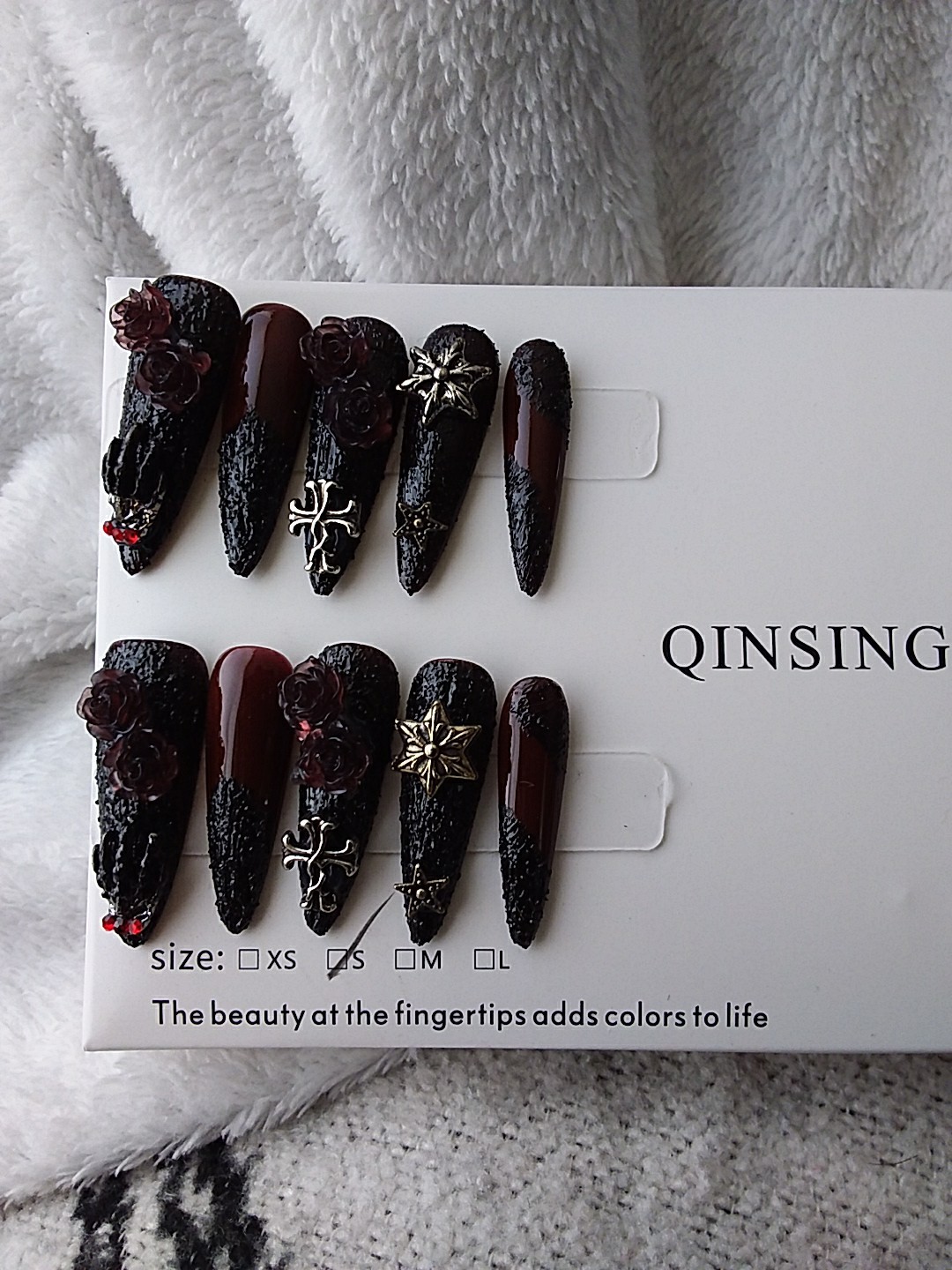 Qinsinge Dark Witch Press On Nails Witha Black Gothic Design And 3D Charms