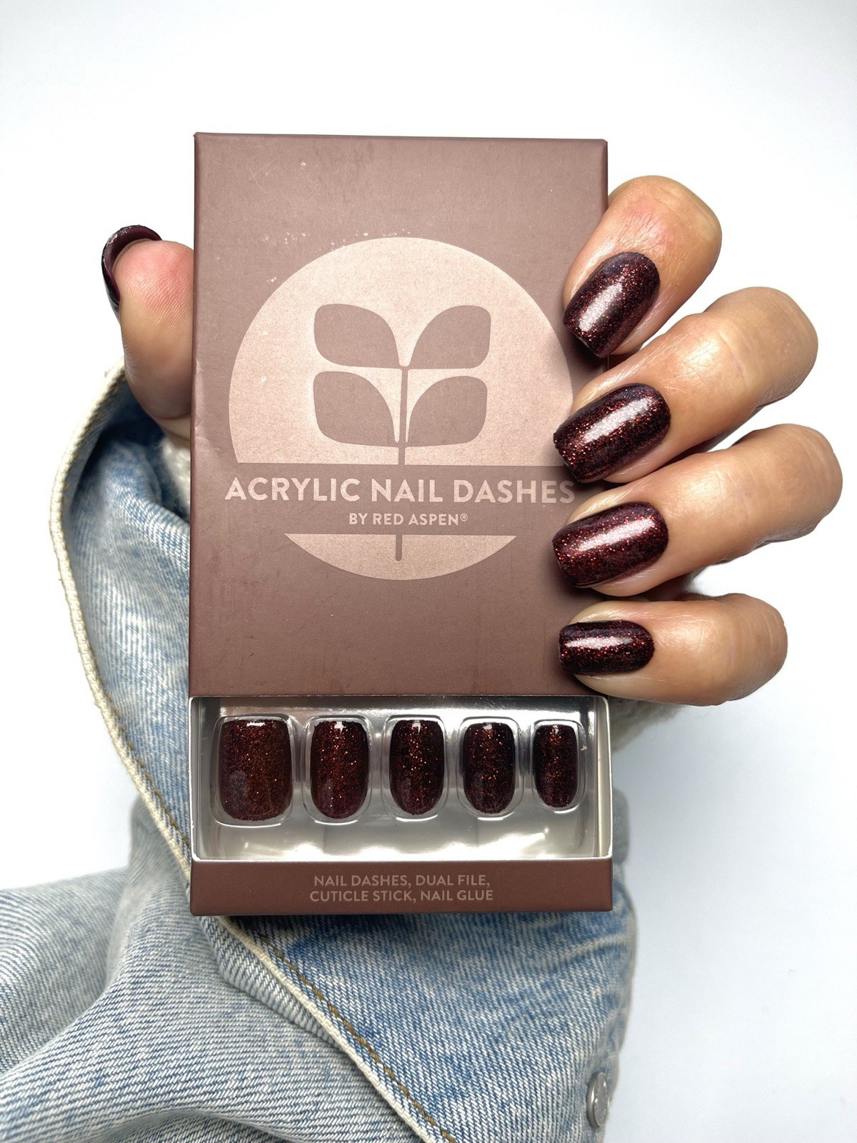 Red Aspen Press-On Nails Mocha Mania Monica Short Squoval Glitter Glue Included