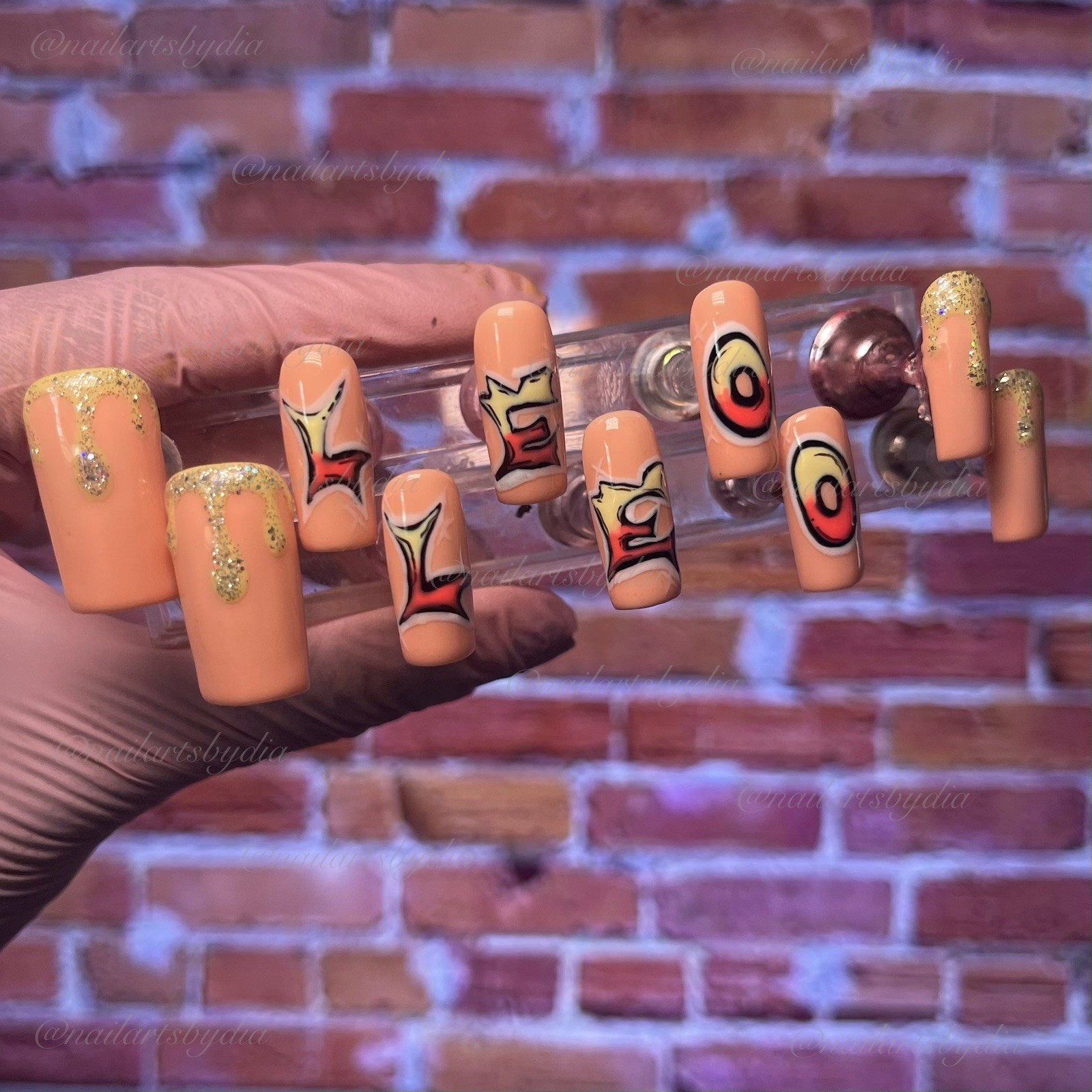 Nail Arts by Dia Long Square Press-On Nails Peach Gold Glitter Pre-Designed Set