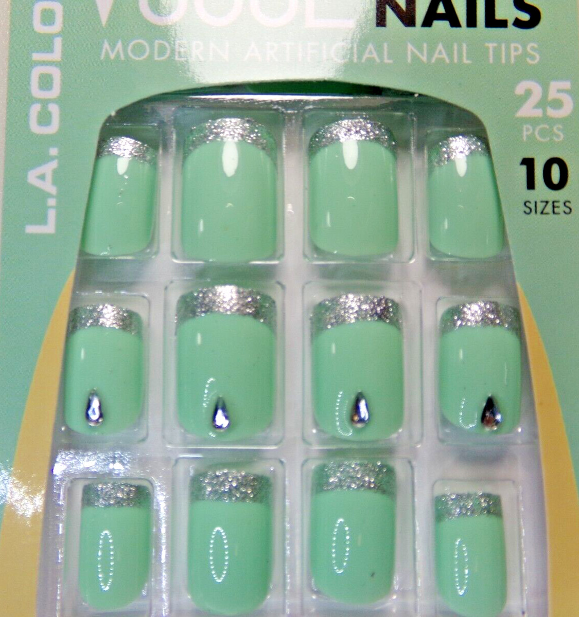 LA Colors Vogue Nails Mint Green (Modern) GLUE-On Active Short Length
