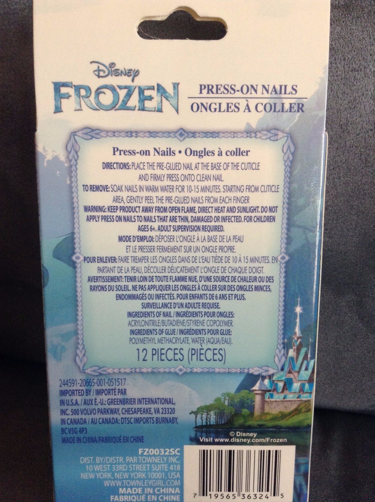 DISNEY FROZEN GIRLS 12 PIECE PRESS-ON NAIL SET – NEW IN BOX