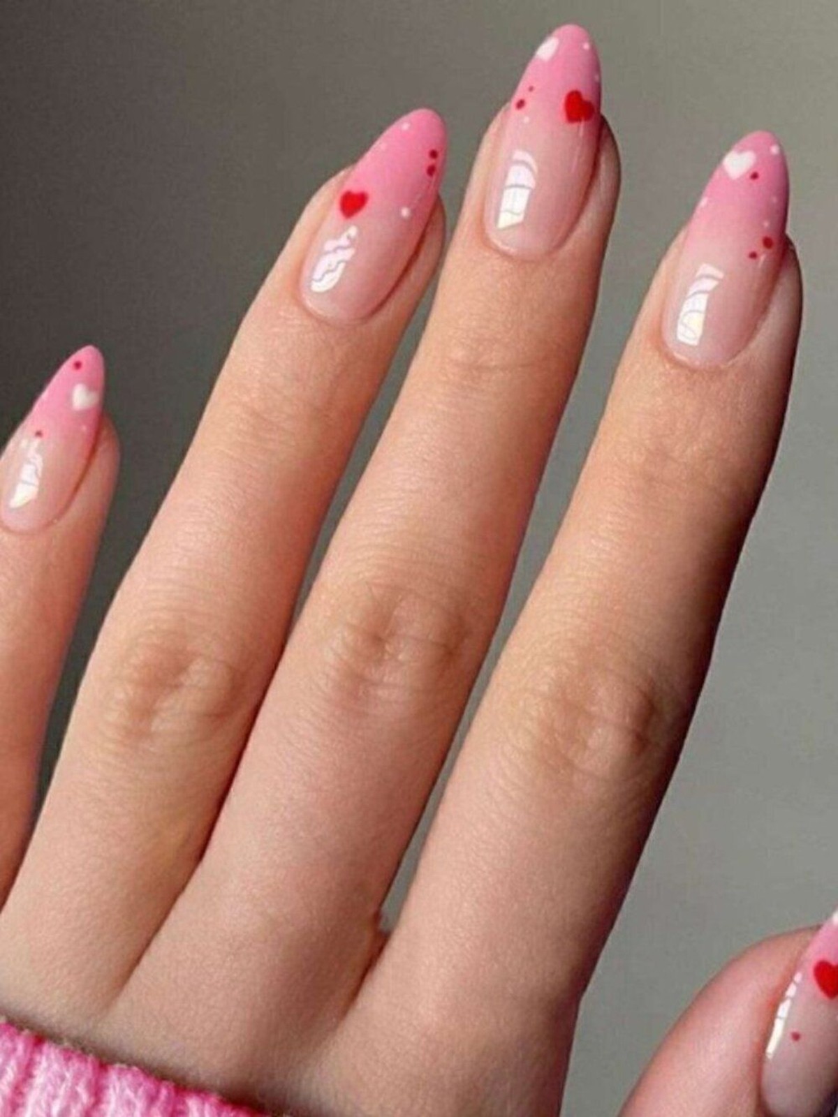 4 Box-24 pcs Medium Magic Press on Nail Tips Nude To Pink Gradient Lovely Heart