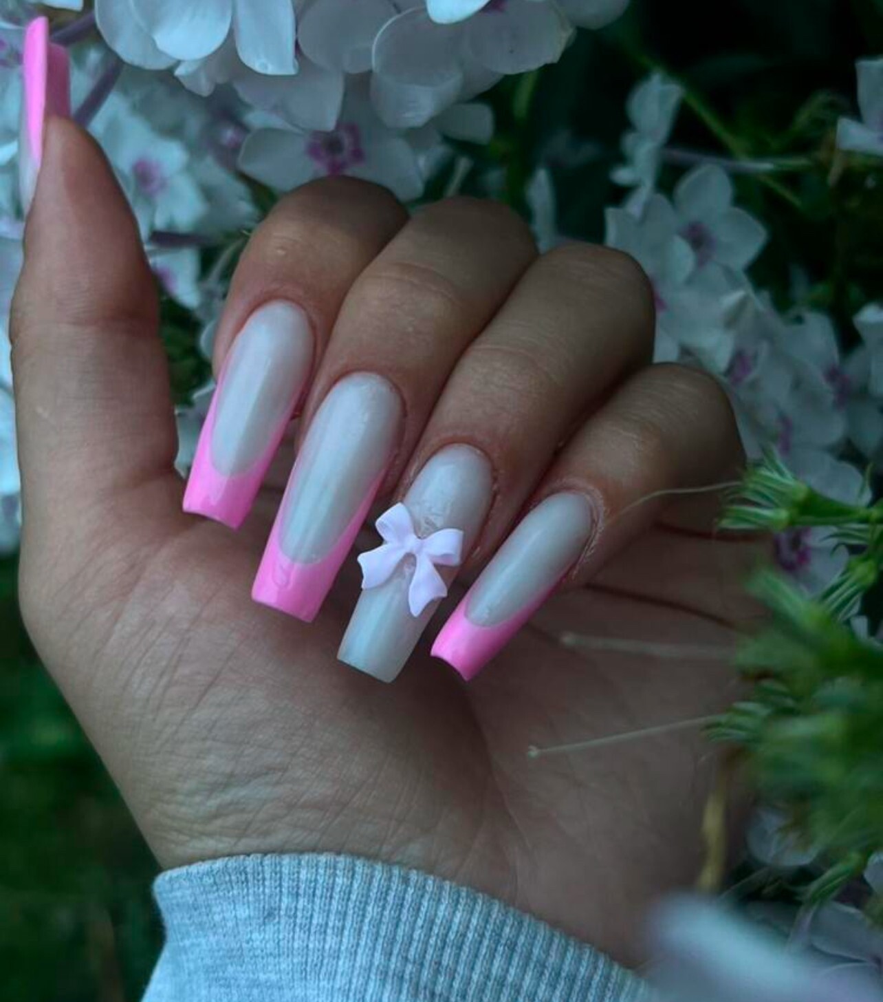 20PCS 3D Bow Cute Nail Art Decorations Accessories Charms white pink blue black