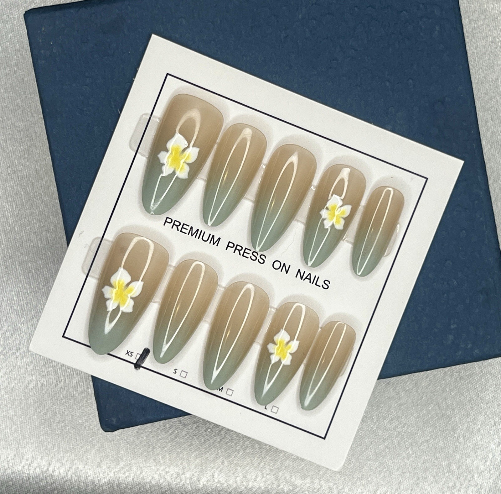 Green Beige White Yellow Shiny Almond Flower Press-On Nails, Full Cover, size XS