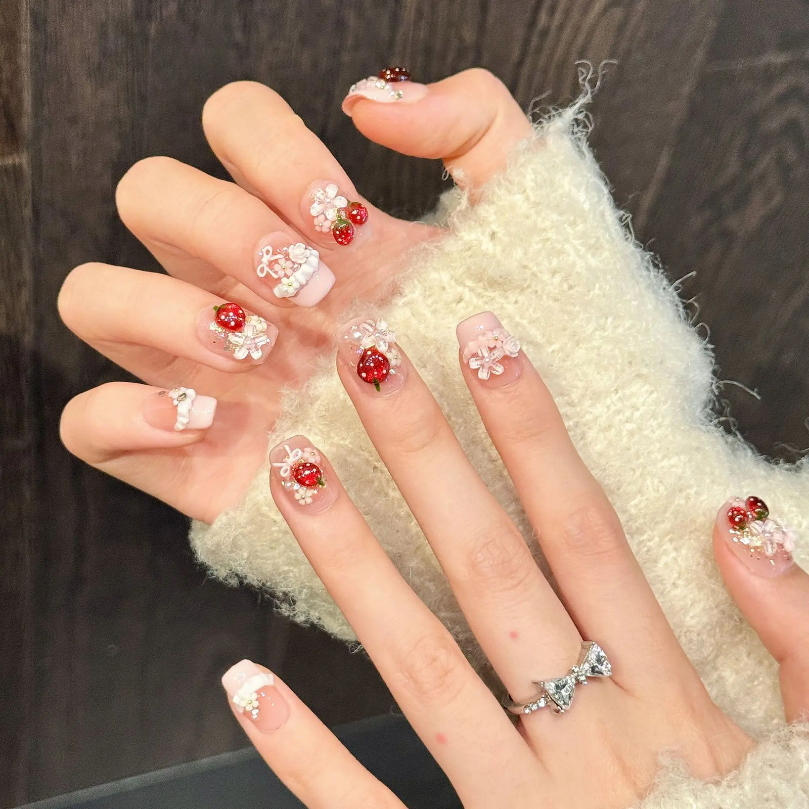 10pcs Cute Nails Pink Bowknots Flower Pearl Decor French Handmade Fake Nail