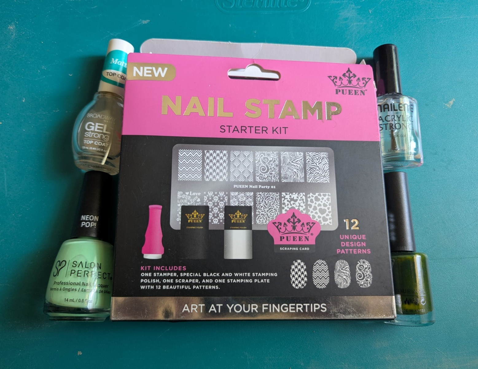 PUEEN Starter Nail Stamping Kit w/ Stamper Scraper Card & Animal Print Plate