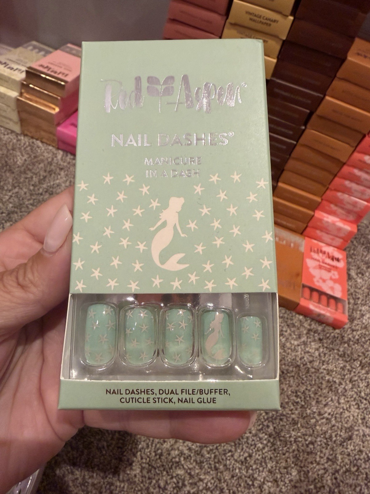 Red Aspen Nail Dashes