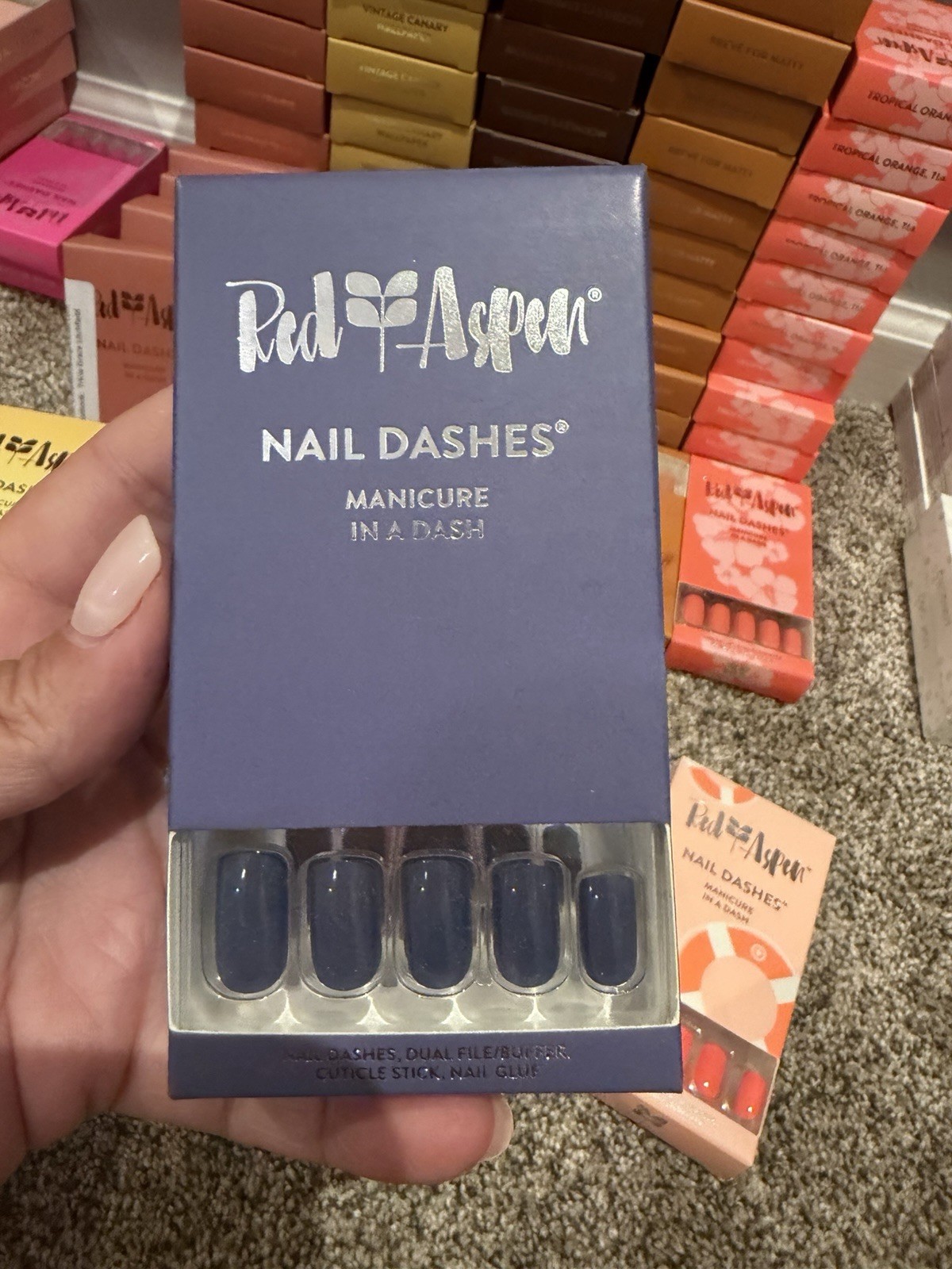 Red Aspen Nail Dashes