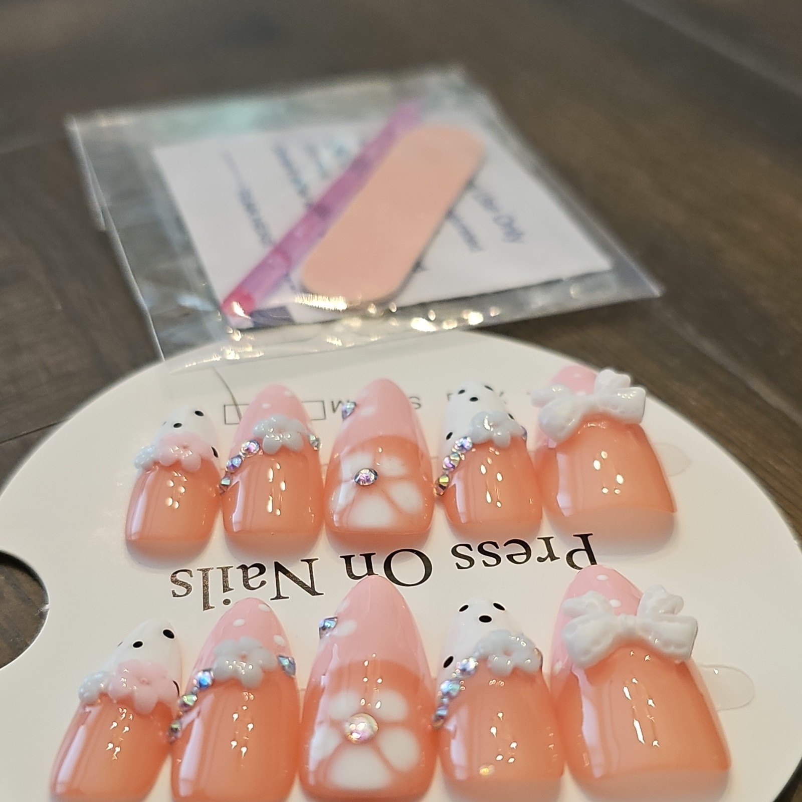 Press-On Nails Large Long Coffin Shiny 3D Floral Pink/Peach/White Set French
