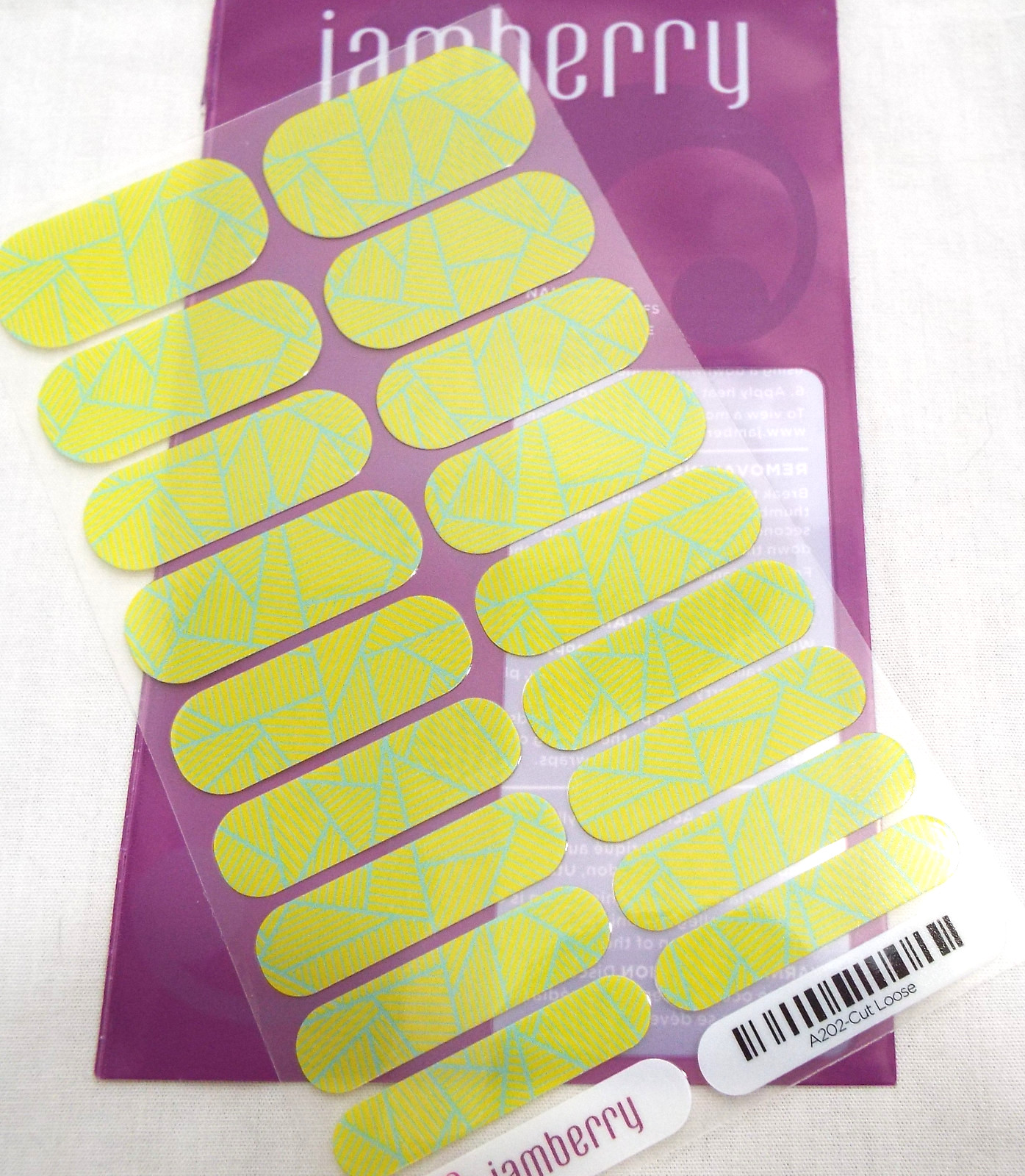 Jamberry Cut Loose A202 Nail Wrap Full Sheet