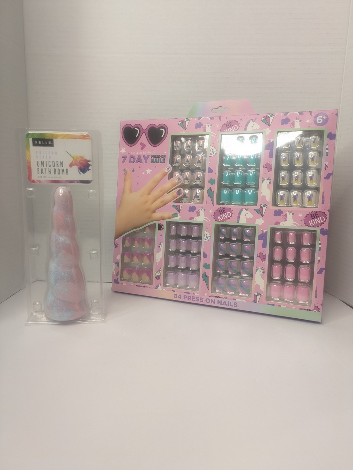 Unicorn 7-Day Acrylic 84 Press On Nail Kit And Matching Bath Bomb Girls Gift Set