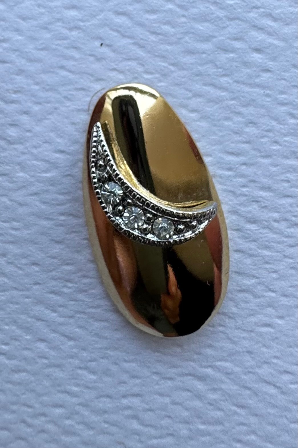 VTG 1980s Gold Source Deco-Style Marcasite-like Decorated Press-on Finger Nail