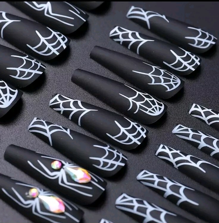 Halloween Glam 24pcs Matte Black Spider and White Spider Pattern, 3D Rhinestone
