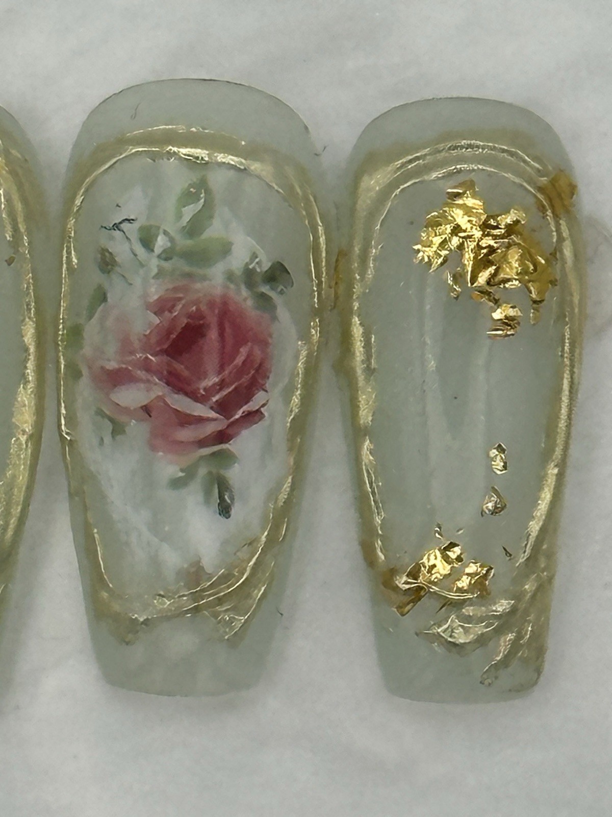 Handmade Gel Press On Nails “Rose & Gold” Sz Xs #0684