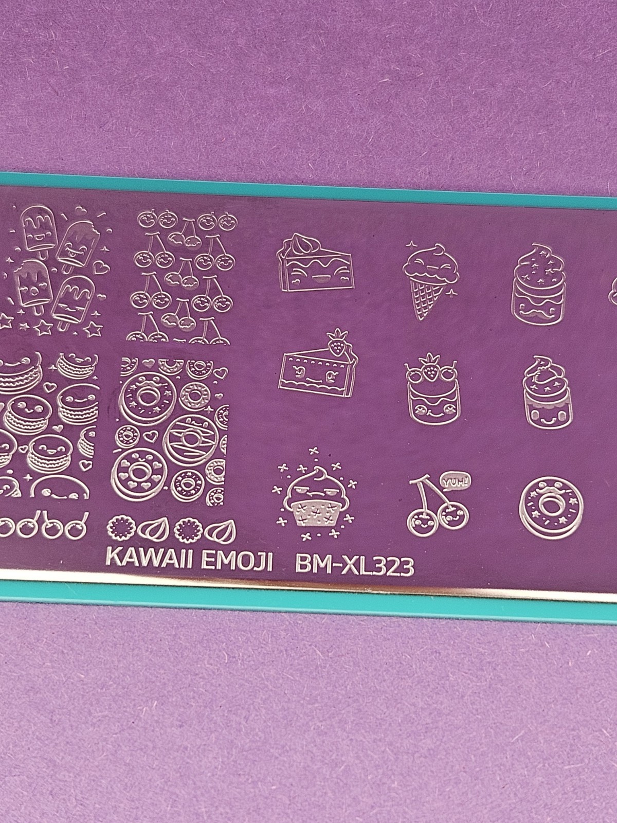 Maniology Bundle Monster BM-XL323 Kawaii Emoji Food Candy Donut Nail Stamp Plate