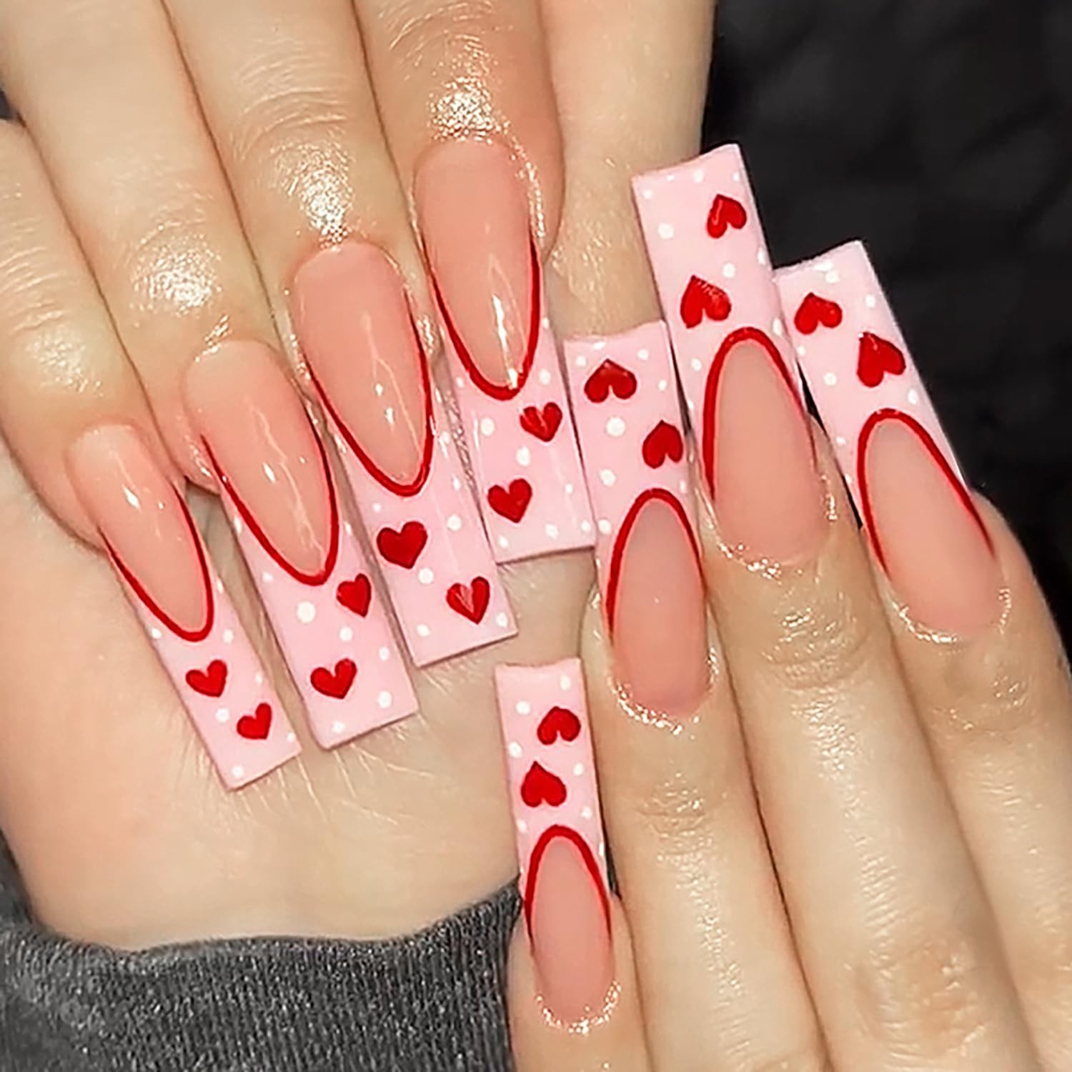 24Pcs Red Heart Press on Nails Long Square Fake Nails French Tip Glue on Nail…