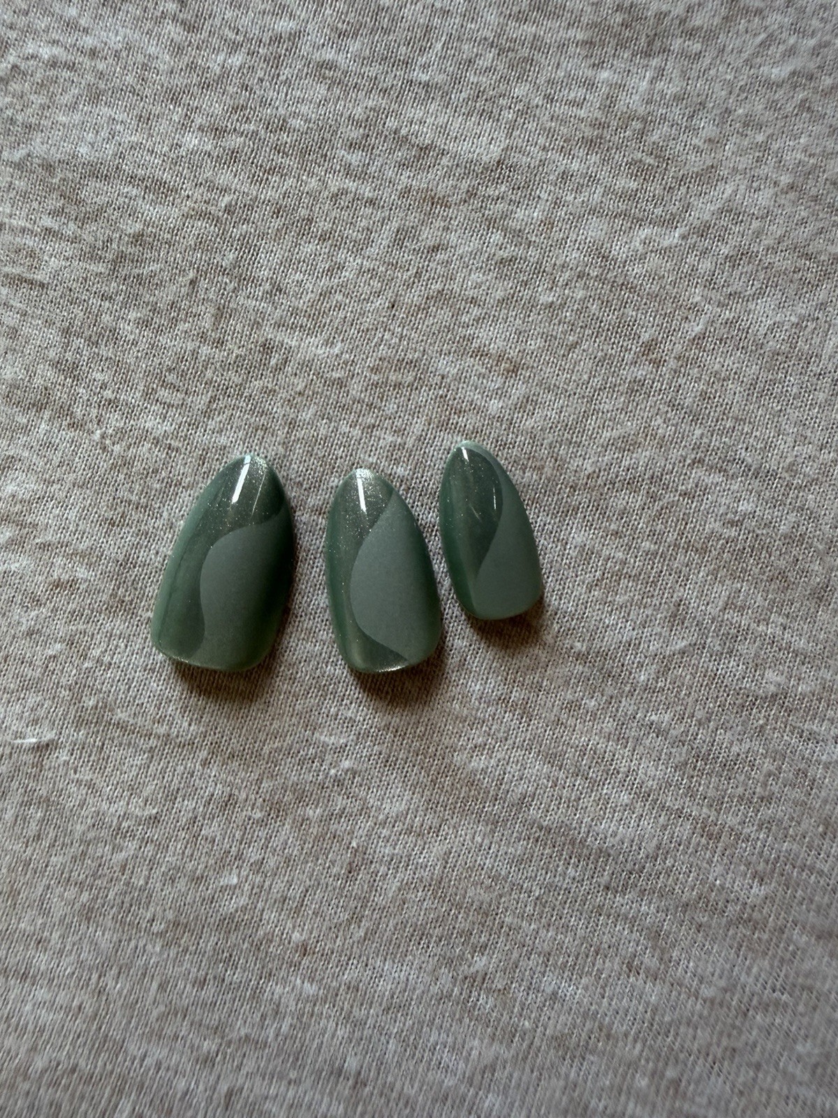 chillhouse Sea Siren Green Shiny Press-On Nails Almond Medium, Glue Included