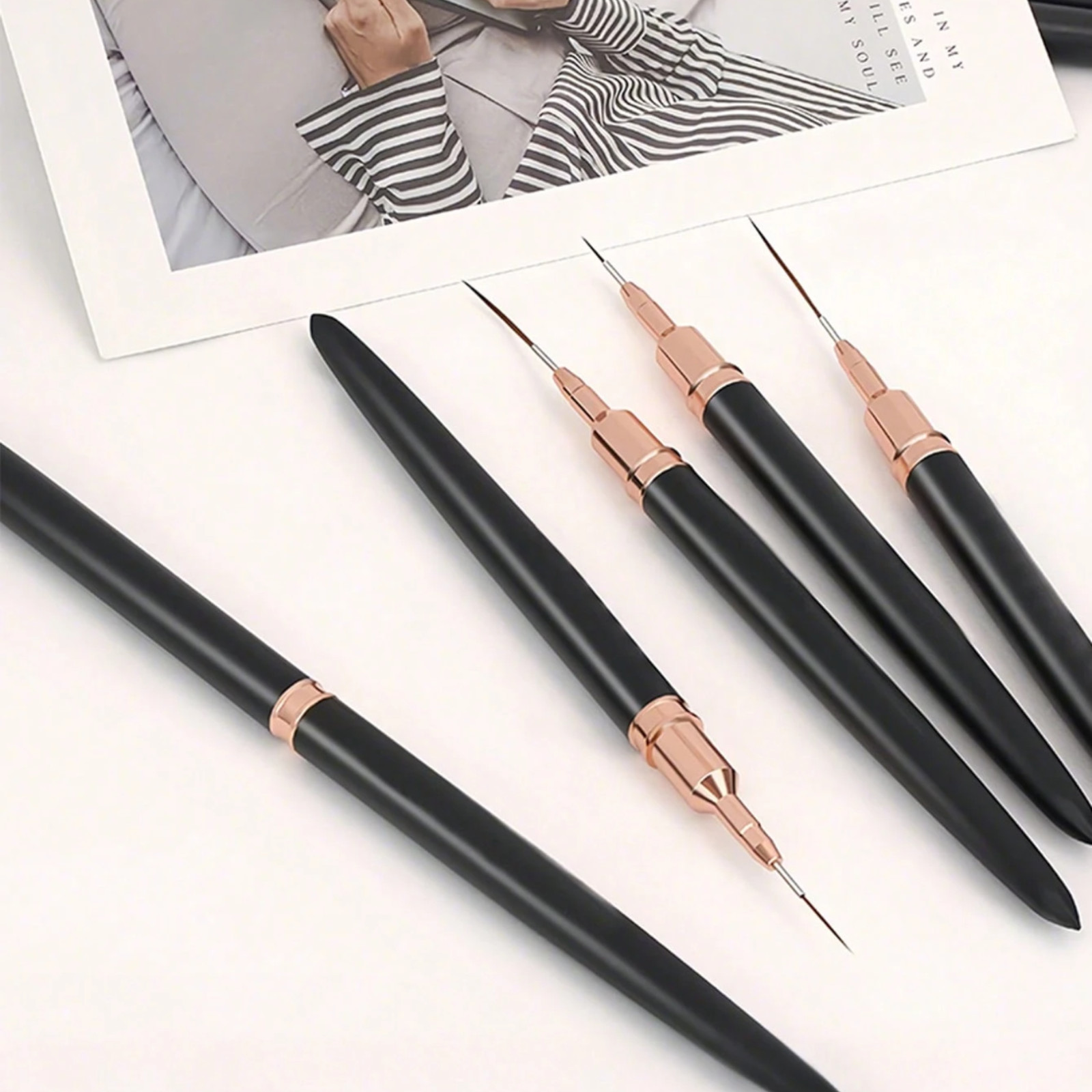 5pcs Nail Art Painting Brush Set French Nail Lining Brush with UV Gel for Women
