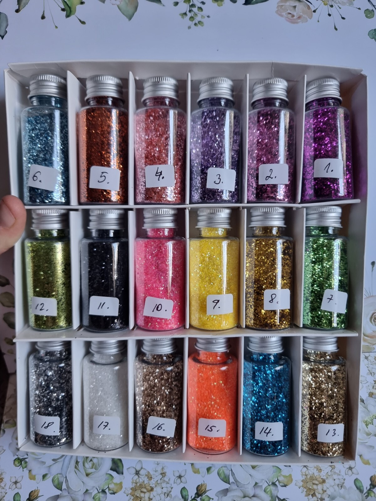 2 packs of gliter for nail art and crafts. Choose 1 get other random colour free