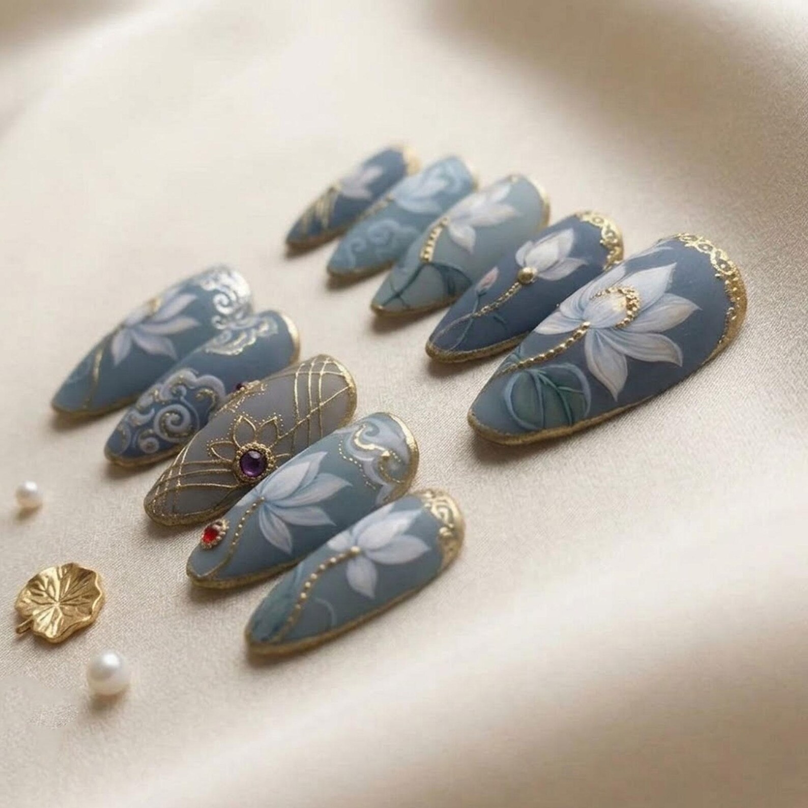 Handmade Chinese Lotus Cloud Gold Line Gem Medium Almond Press on Nails