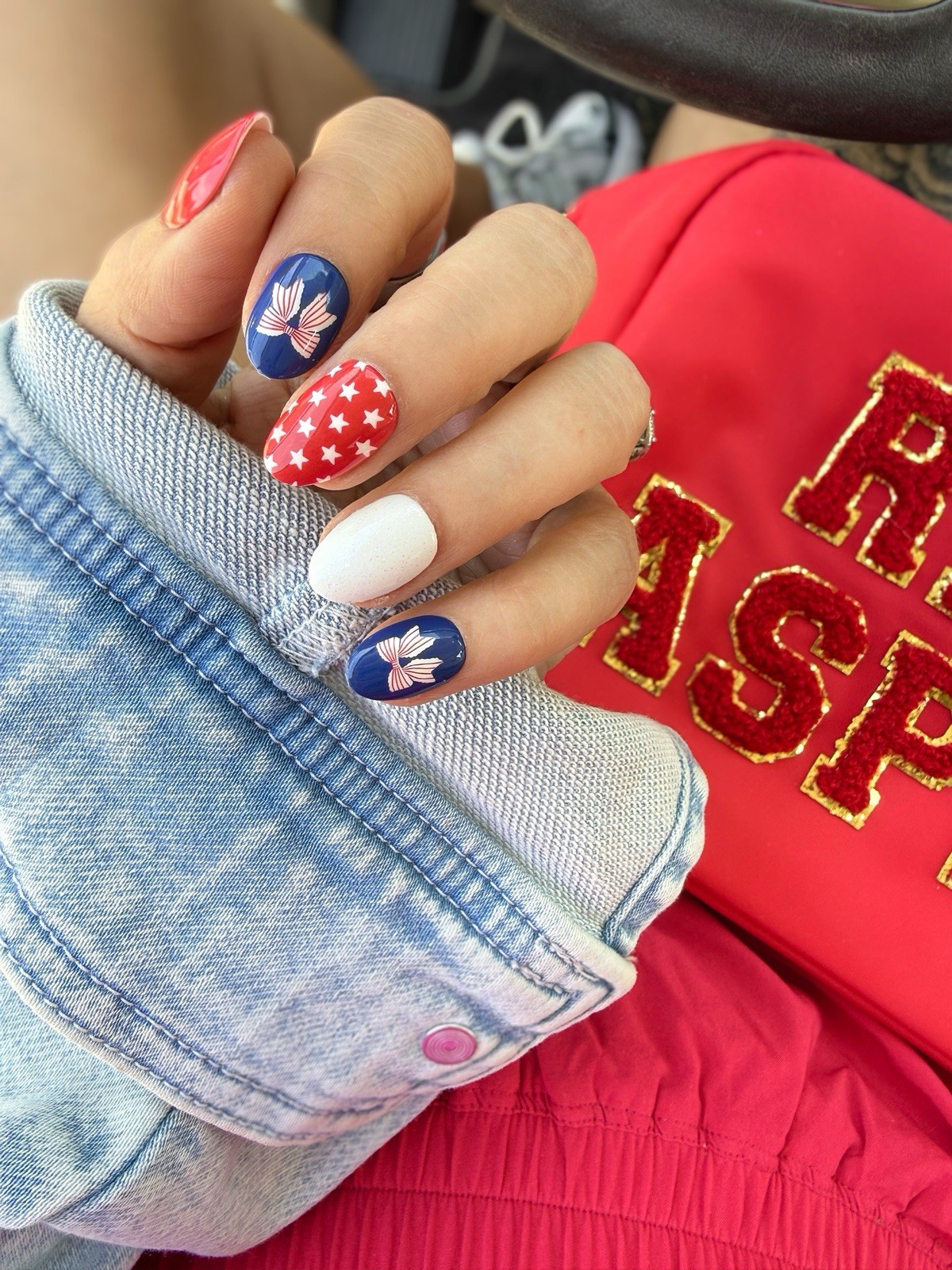 Red Aspen Press On Nails~ Silas Short Almond, Design, Glitter NWT July 4th