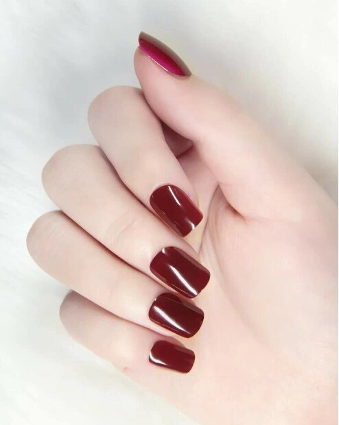 Handmade Press On Nails – Glossy Short Square Nails, Black White Red Fake Nails