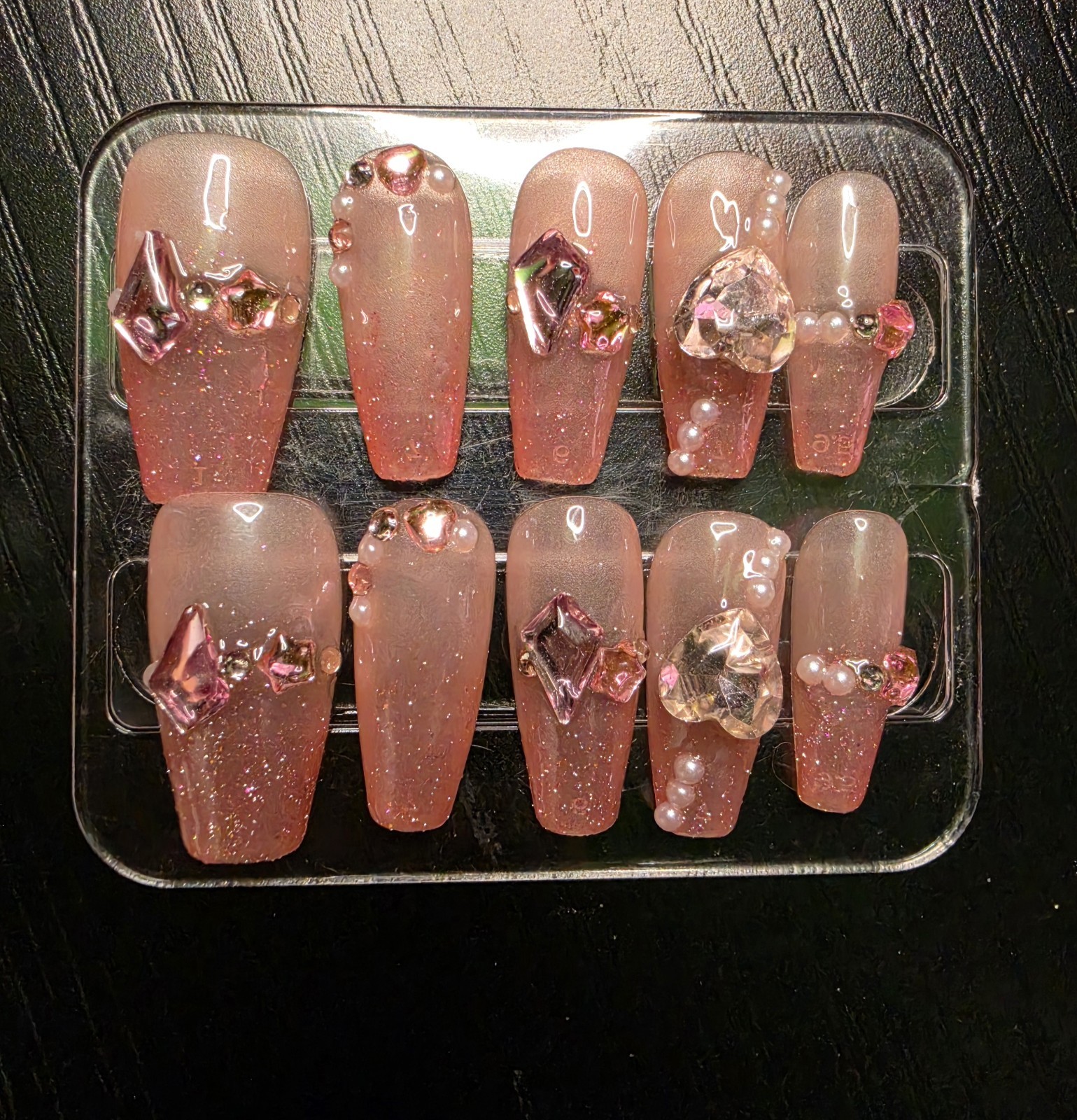 Handmade Press-On Nails: Size Medium