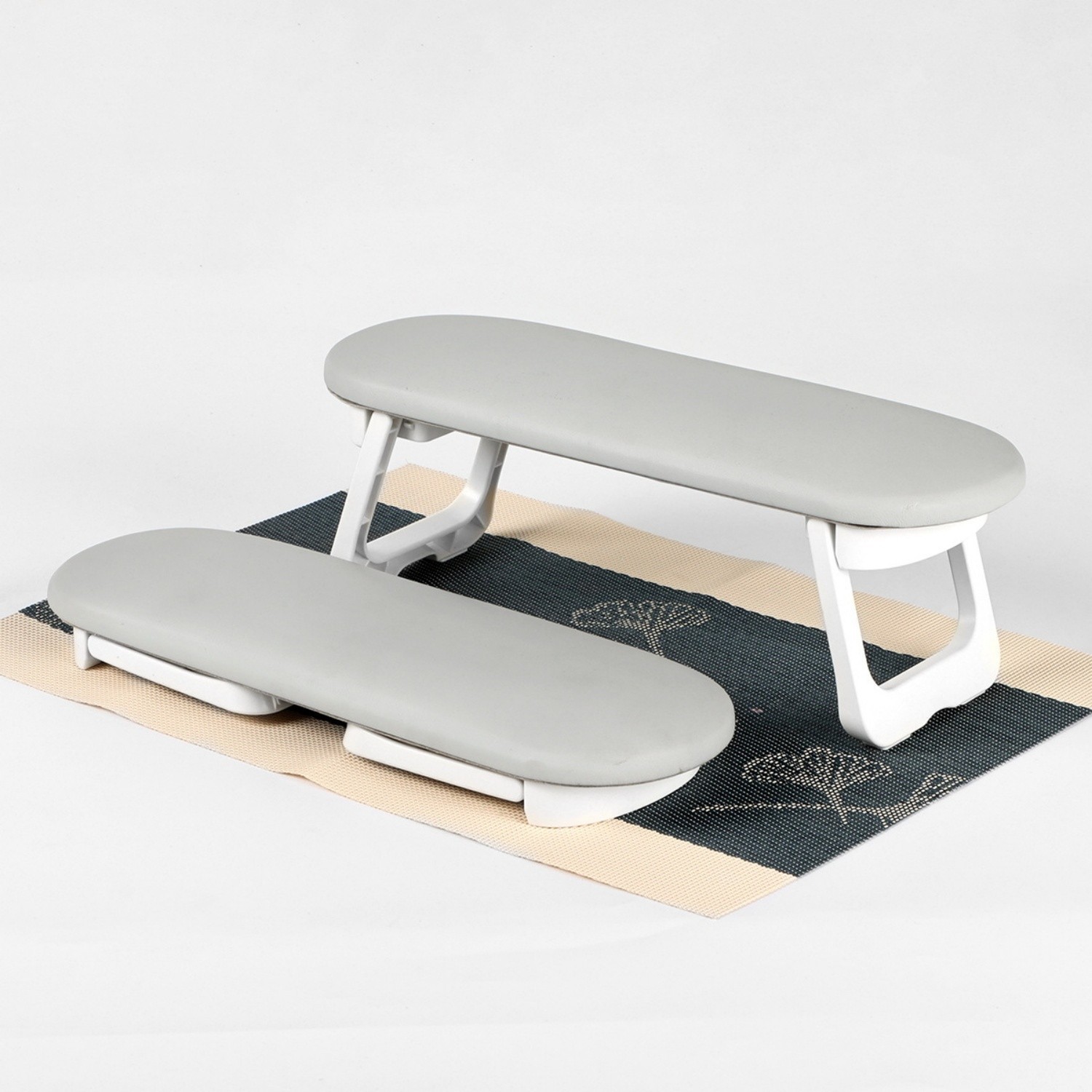 Foldable PU Leather Nail Armrest Hand Rest for Salon & Home Use.