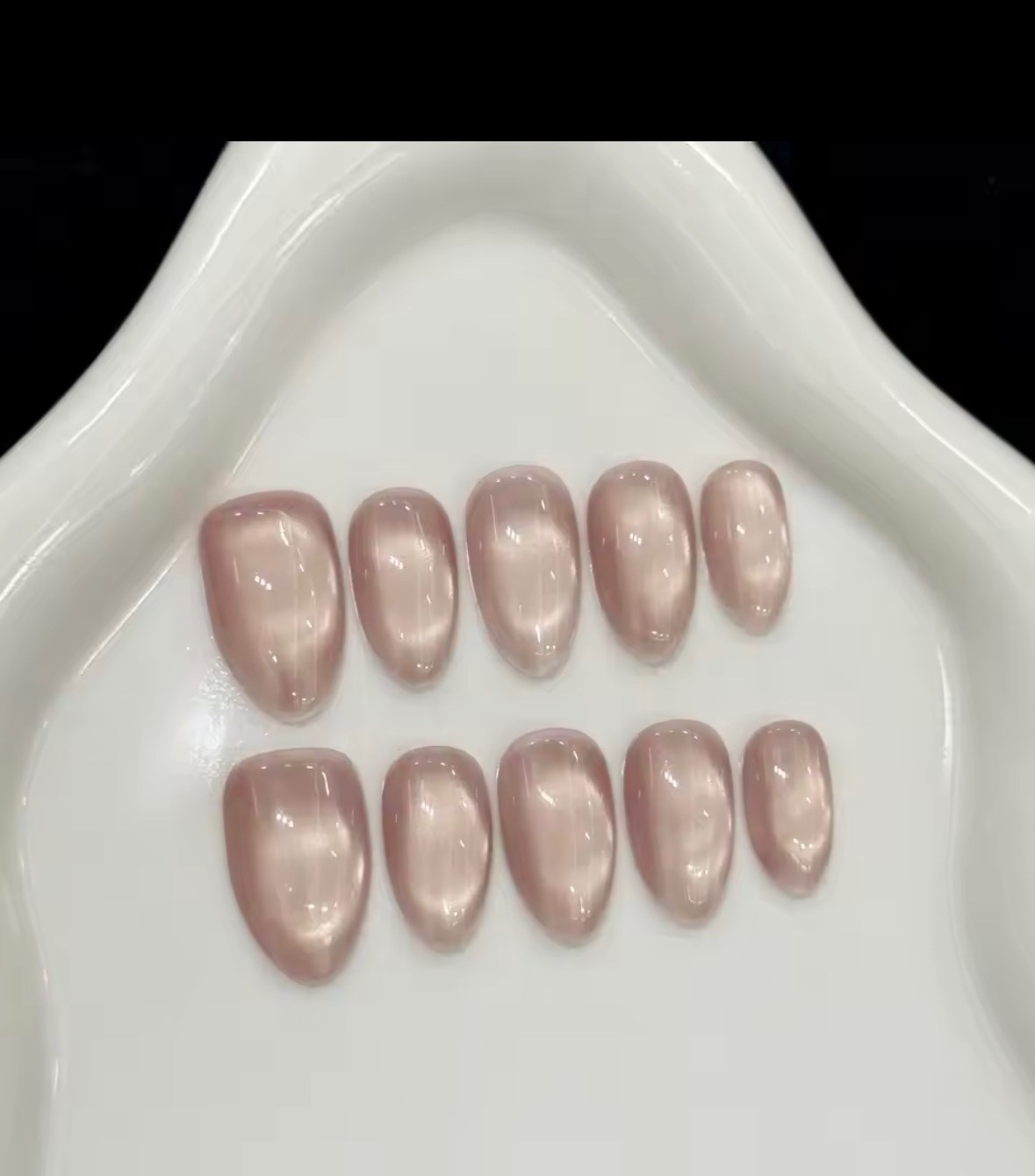 10PCS Nude Pink Cat Eye Press On Nails Short Almond Glossy Reusable Fake Nails