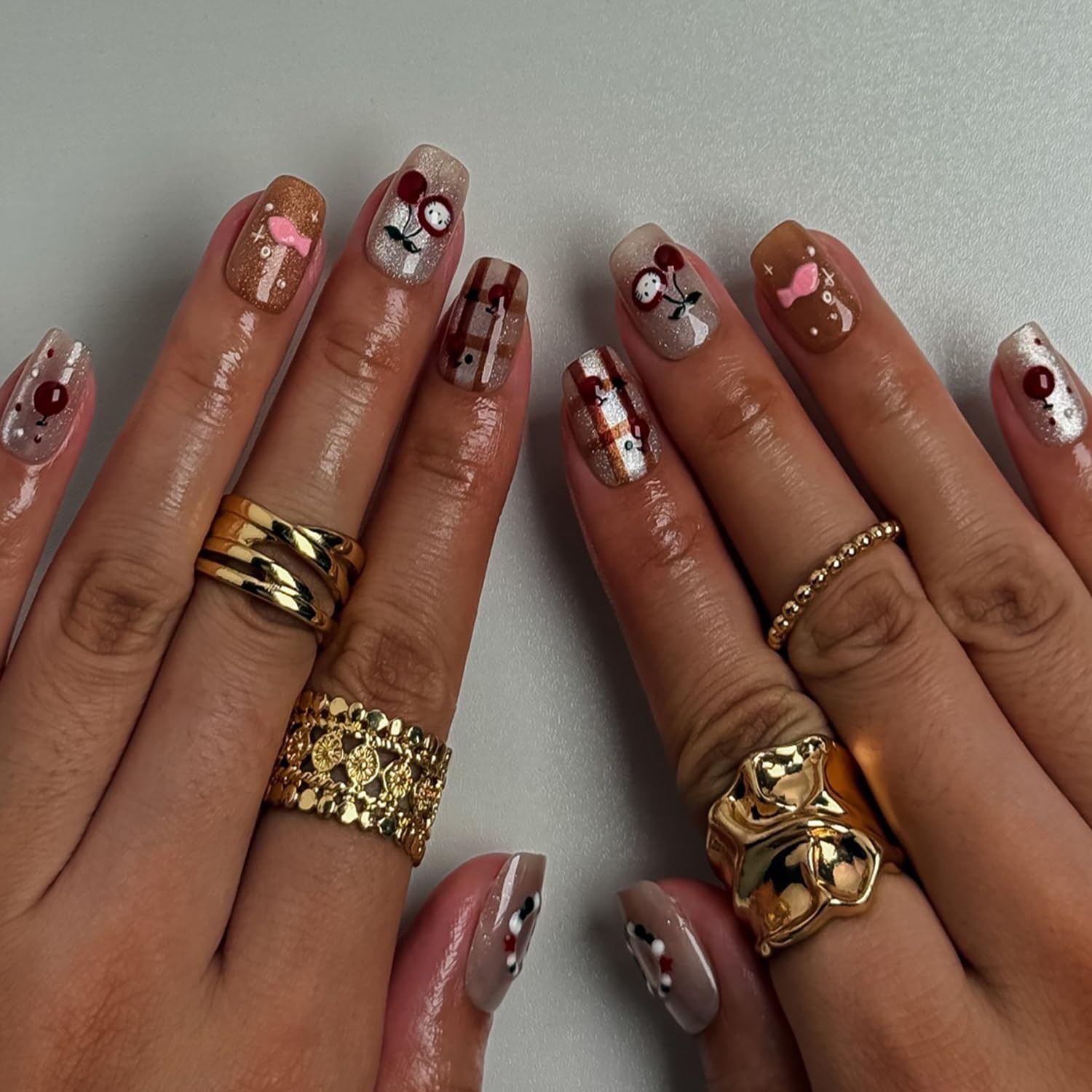 30Pcs Short Press on Nails Cute Christmas Fake Nails Glitter Design Square Ac…
