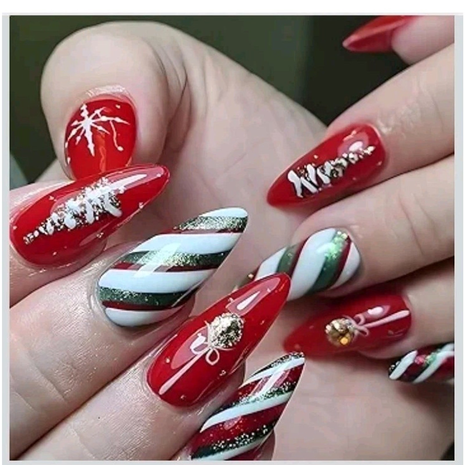 SINSEN Christmas Press on Nails Medium – Almond Christmas Fake Nails, Red Green