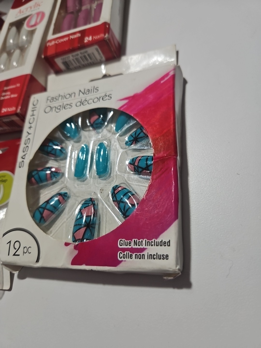 Kiss 24 ACRYLIC NATURAL LONG Glue-On False Nails 3 White 1 Purple 1 Blue Set Of5