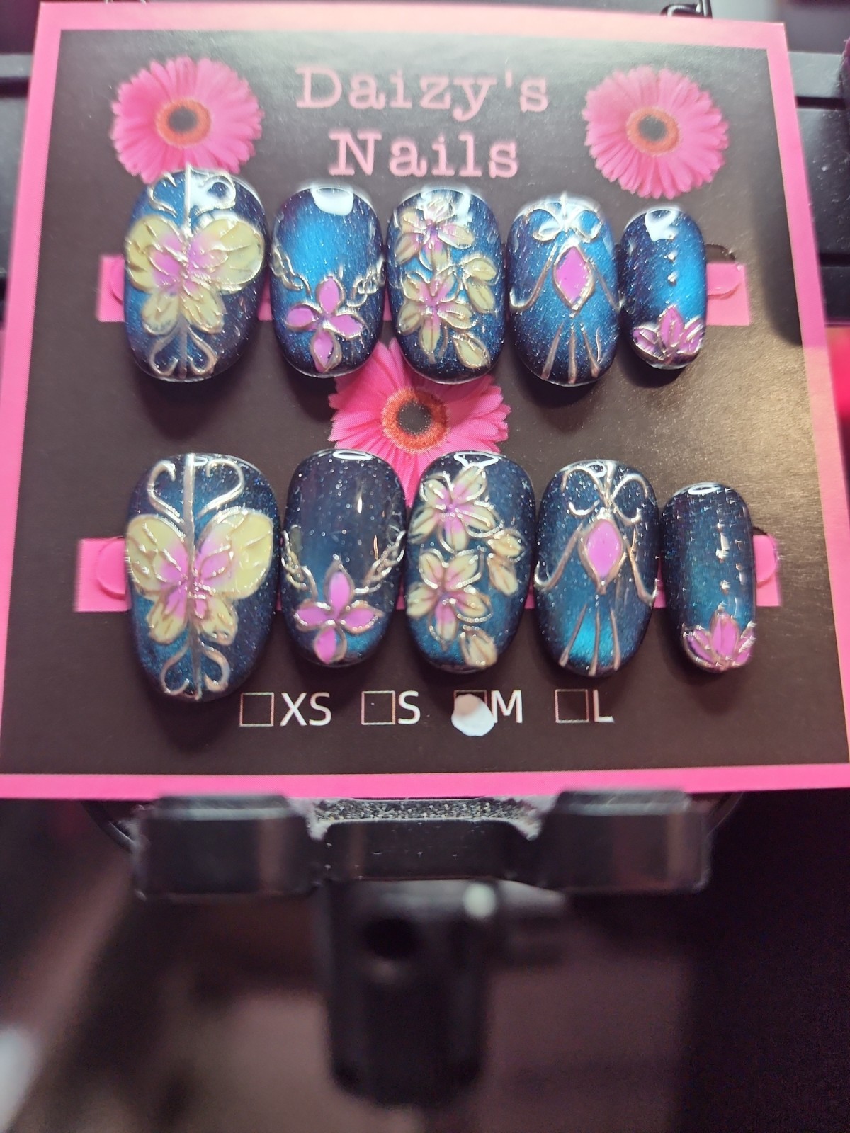 Medium Size Purple Floral Press-on Nail 10Pc Set Handmade Oval 2.0 Cm Length