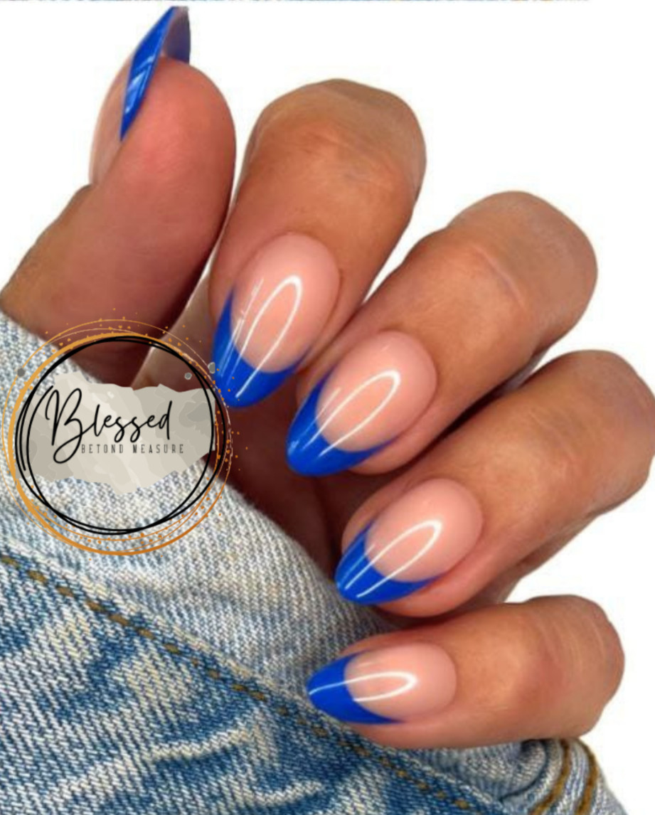 Red Aspen Press On Nails- Spirited Spencer-ACRYLIC Blue French Medium Almond