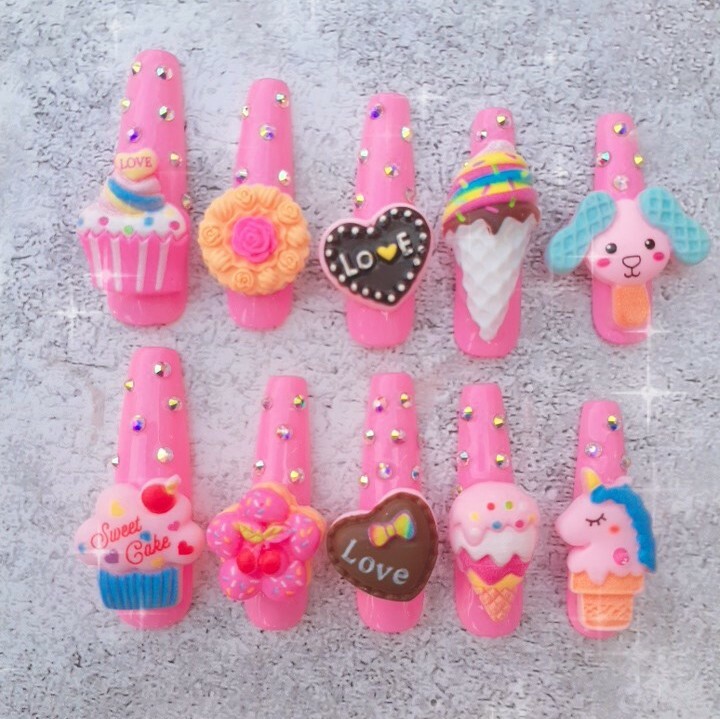 XXL -Long Pink Kawaii 3D Large Charms Junk Japanese Crystals Press on Nails