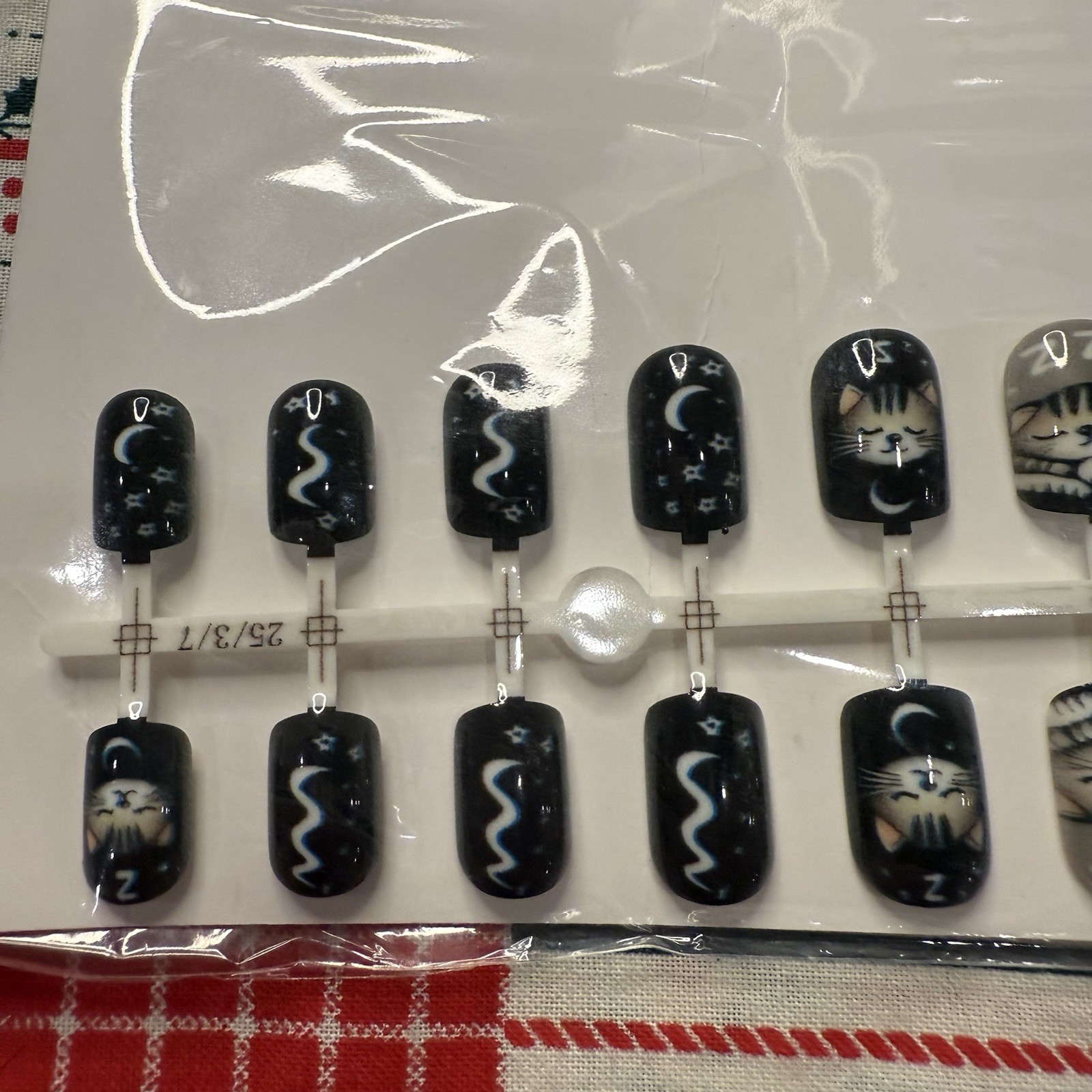 Nail Press On 24 Pack Kit Fake Short Nails Rounded Black Short Cat Lady Gift New