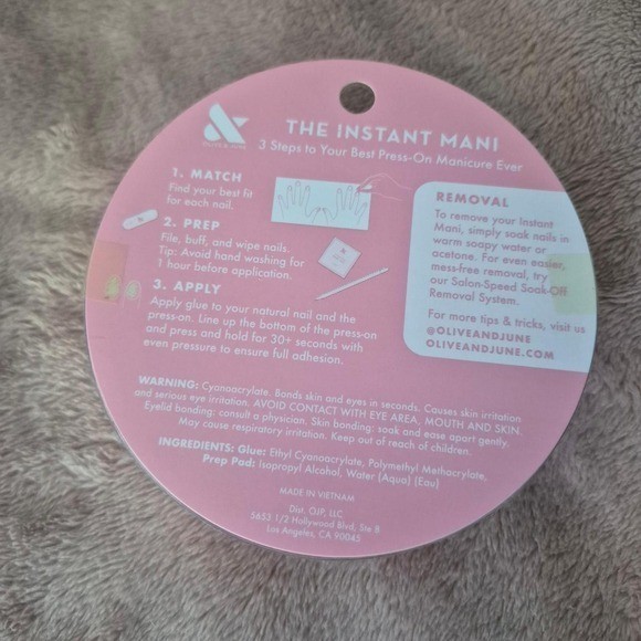 Olive June Instant Mani Press-On Nails Pink Goldfish Oval Medium Iridescent 42ct