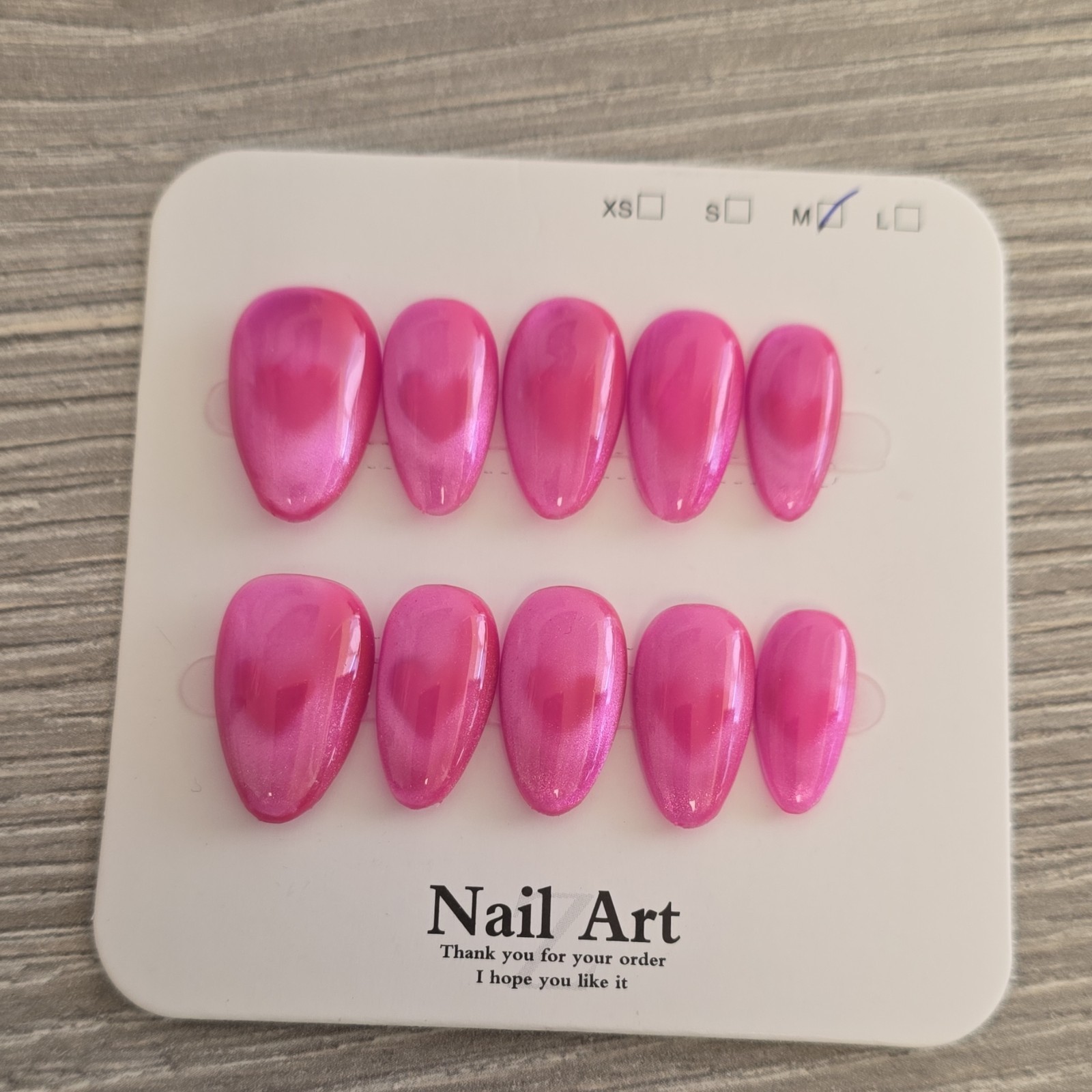 Nail Art Pink Shiny Heart Cateye Medium Almond Press-On Nails Set Full Cover