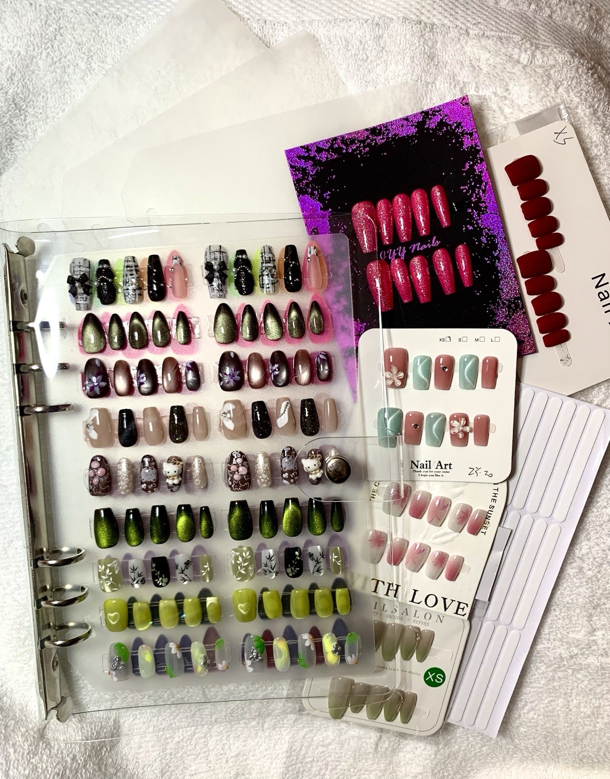 Press On Nails, 23 Pairs, XS, Cat Eye, Glitter, Hello Kitty, Book, Pages, Glue.