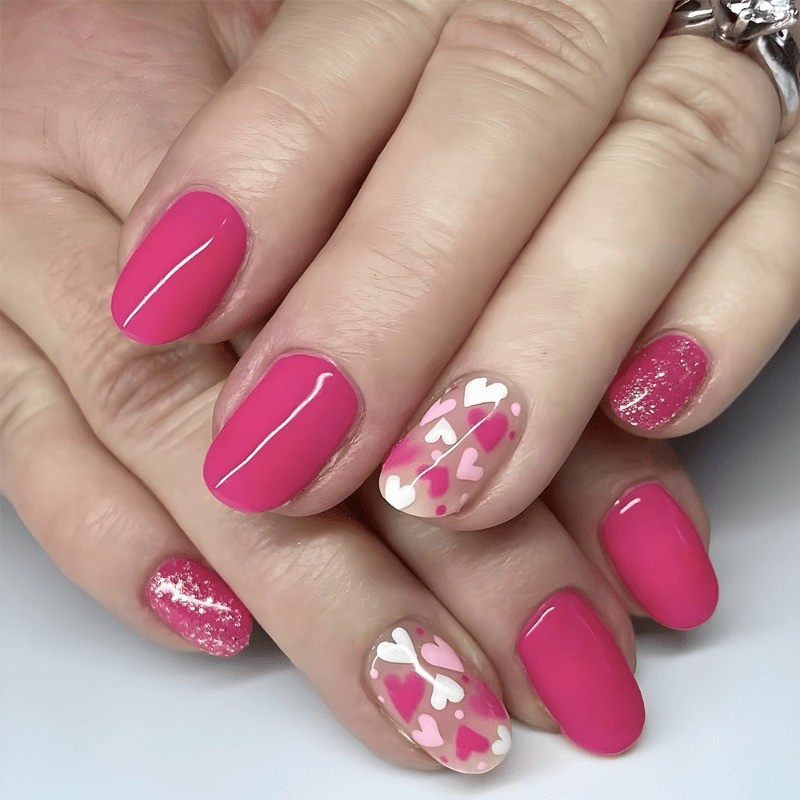 48 Pcs of Pink Heart-shaped Nails – Short Oval, Smooth and Removable Fake Nails