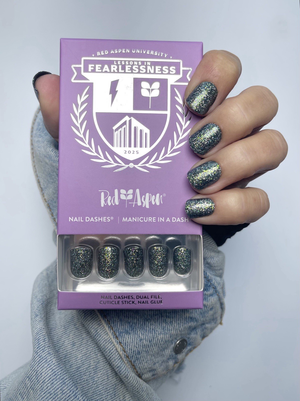 Red Aspen Press-On Nails Mama Lou Short Square Glitter Black Green Glue Included