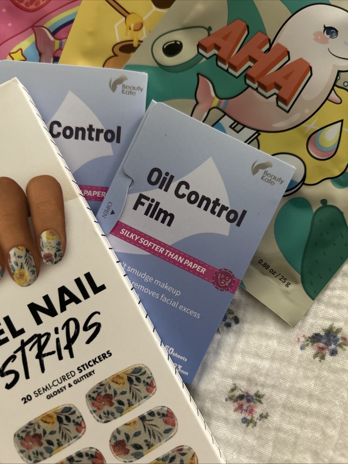 15PC Beauty Lot! Gel Nail Strips, Face Masks, Oil Control Film For Skin & Nails
