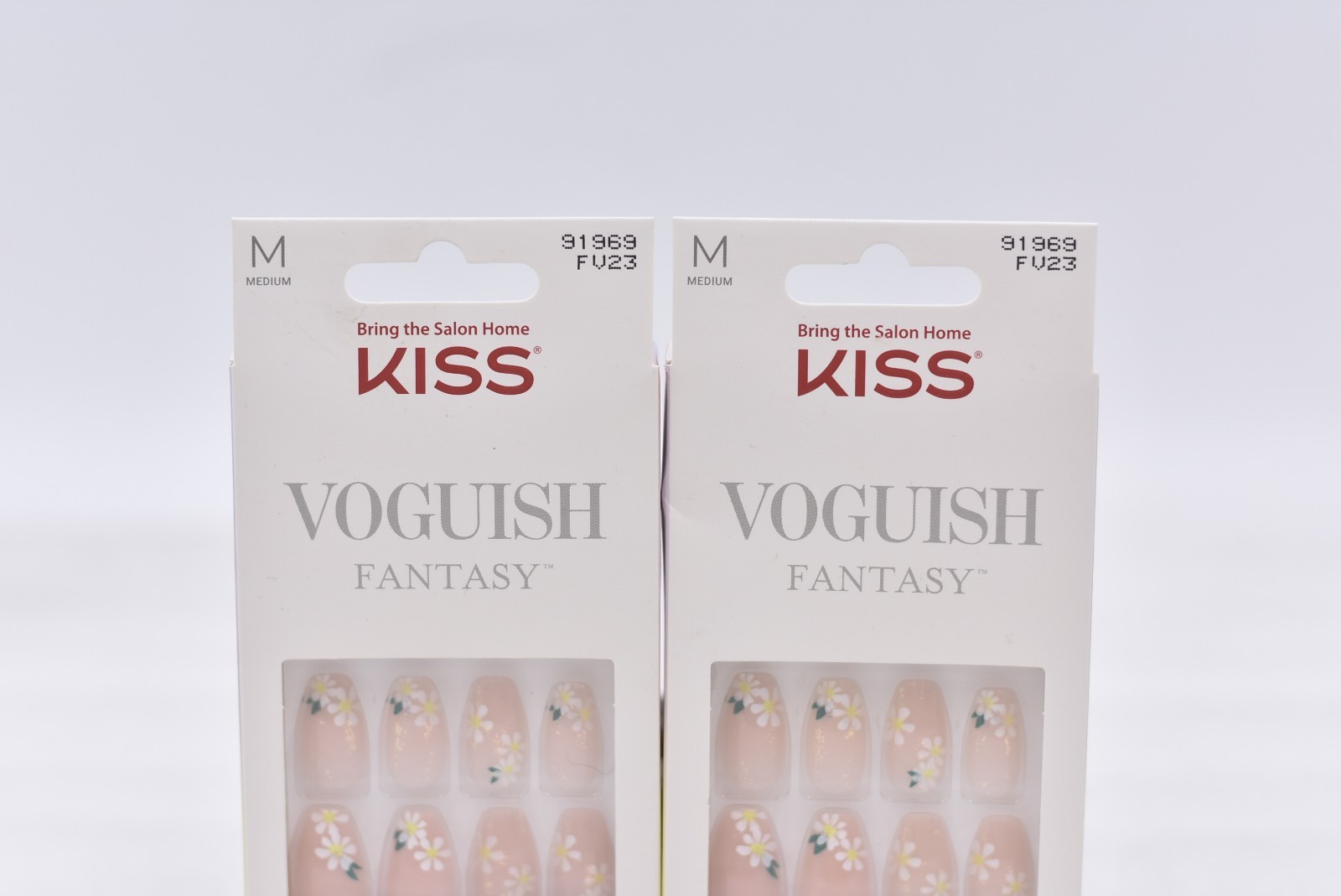 Lot of 2 Kiss Voguish Fantasy FV23 Medium Nails – 28 Nails