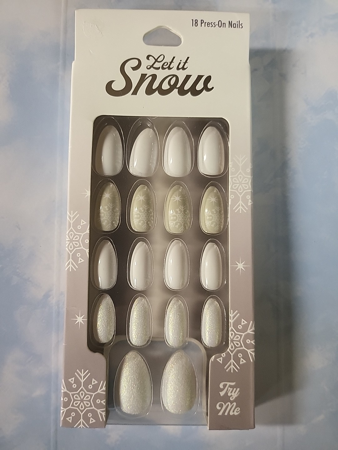 Press on Nails Let It Snow, 18 Press On Nails