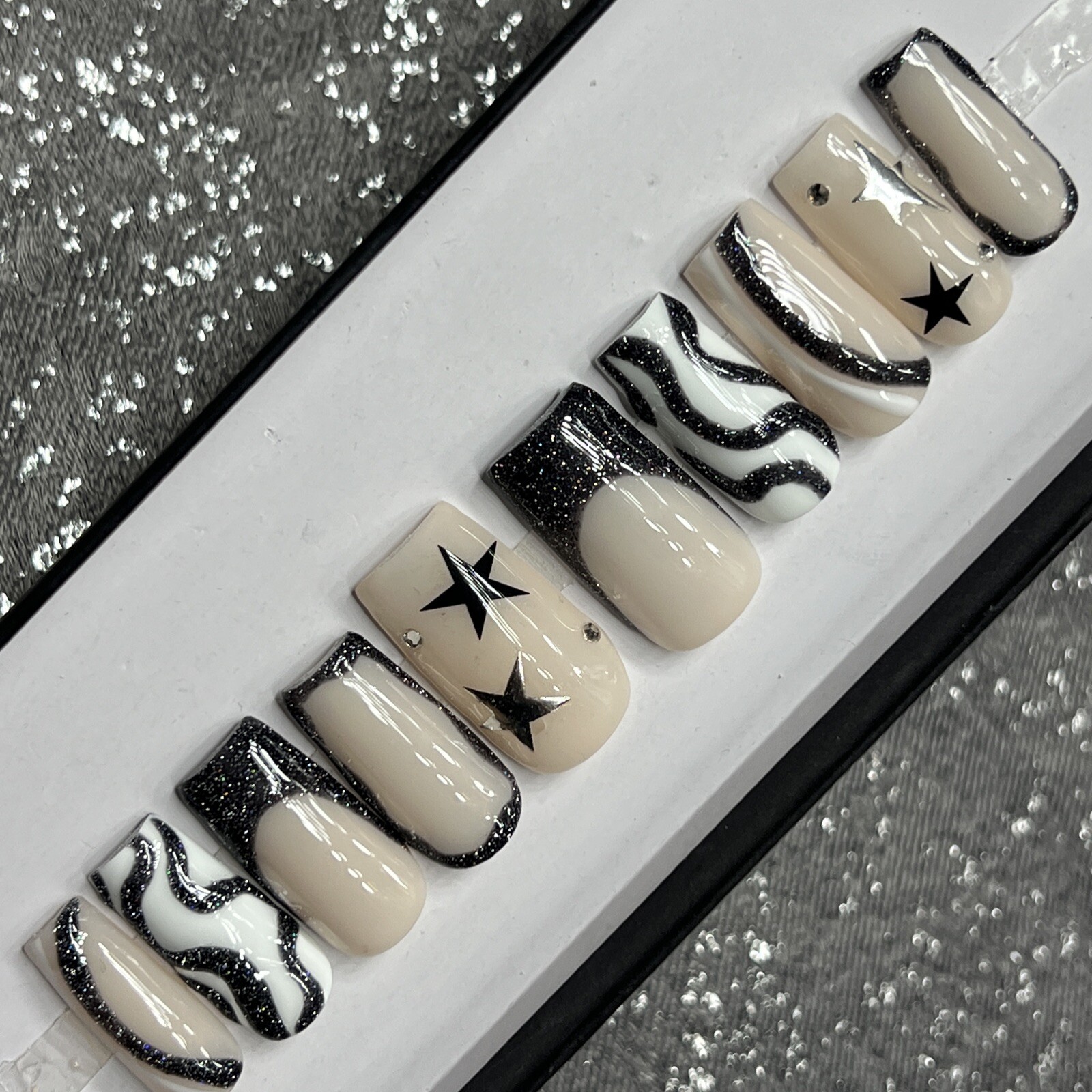 ✨ CUSTOM Hard Gel Press On Nails, Black White Nude Star W BLING 10p SET W Kit