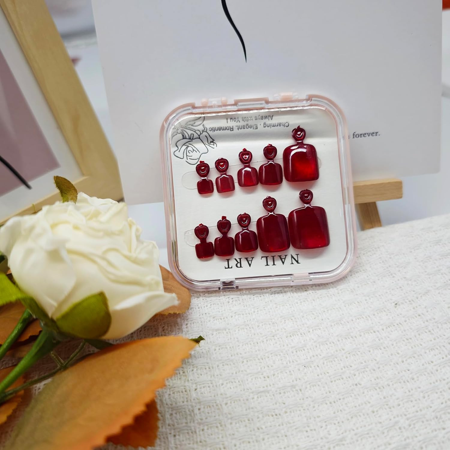 Glossy Red Press-On Toenails – Short Square with Gradient Design – 24 Pcs
