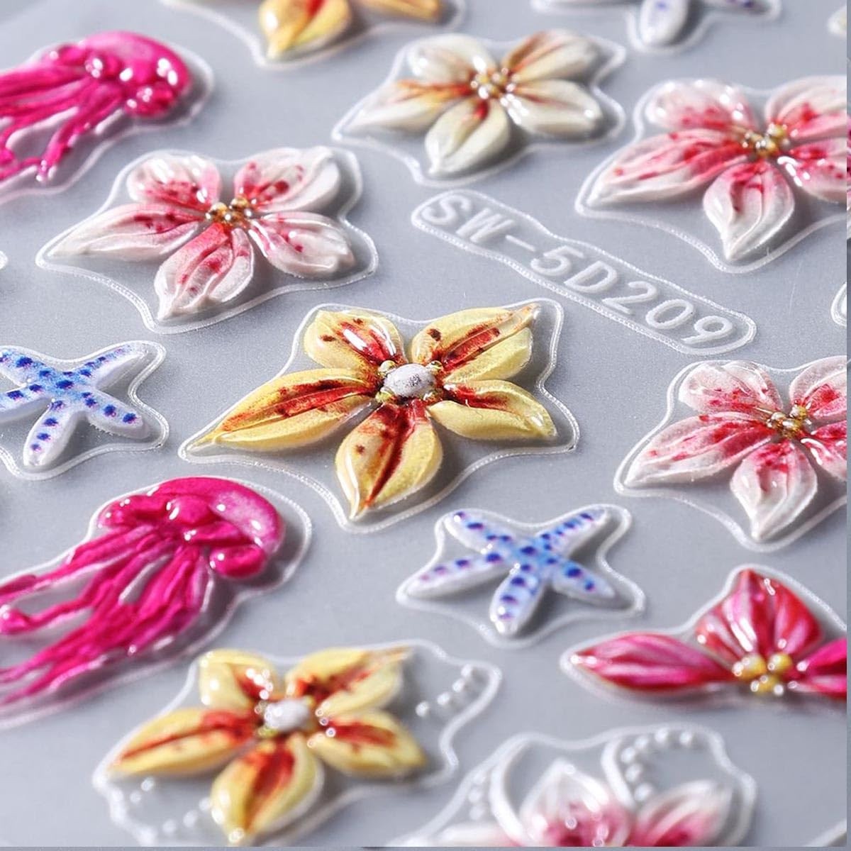 5D Embossed Ladybug Bee Nail Stickers Flower Nail Decals Daisy Nail Art Stick…
