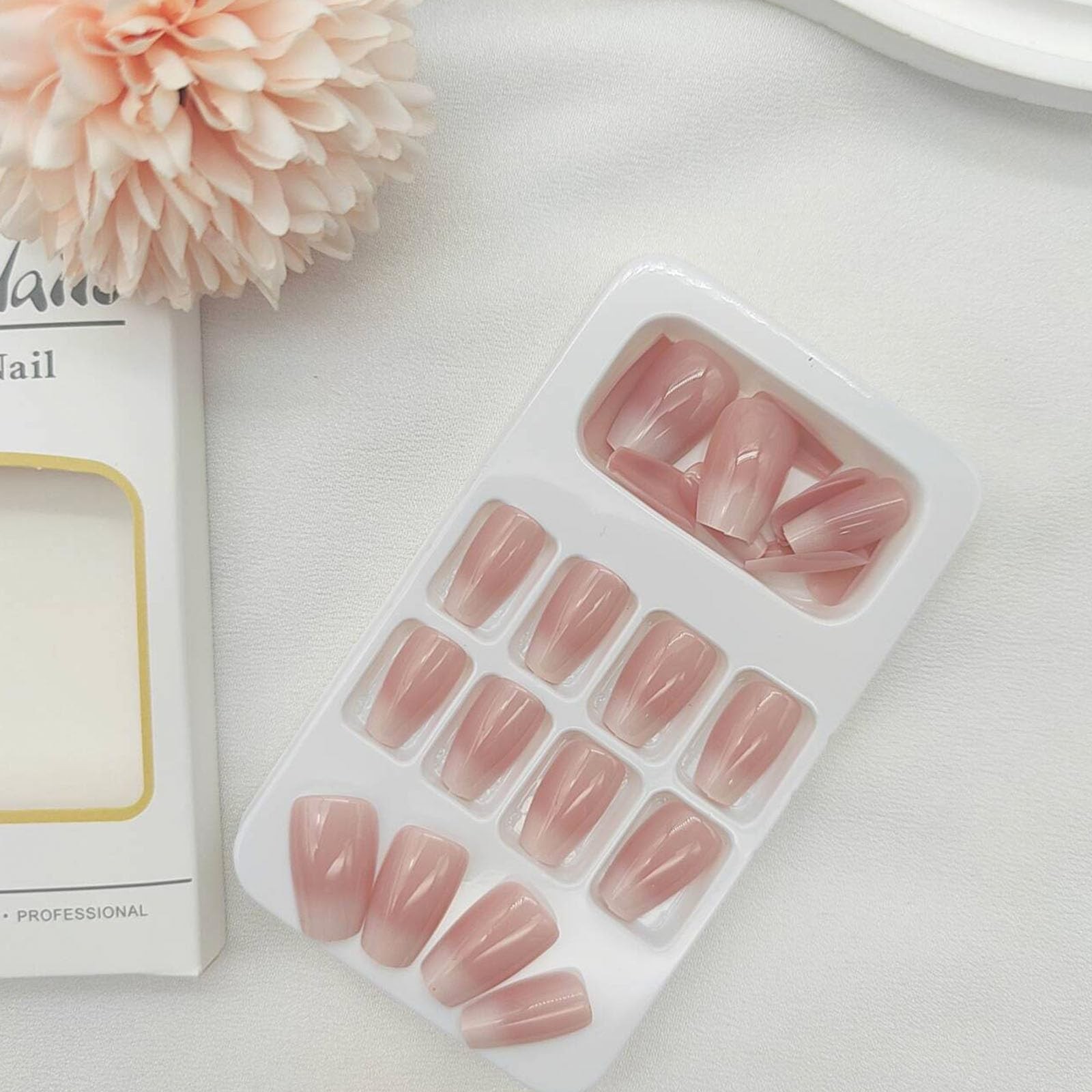 Gradient Press on Nails Short Coffin Fake Nails with Ombre Glossy Designs Nails