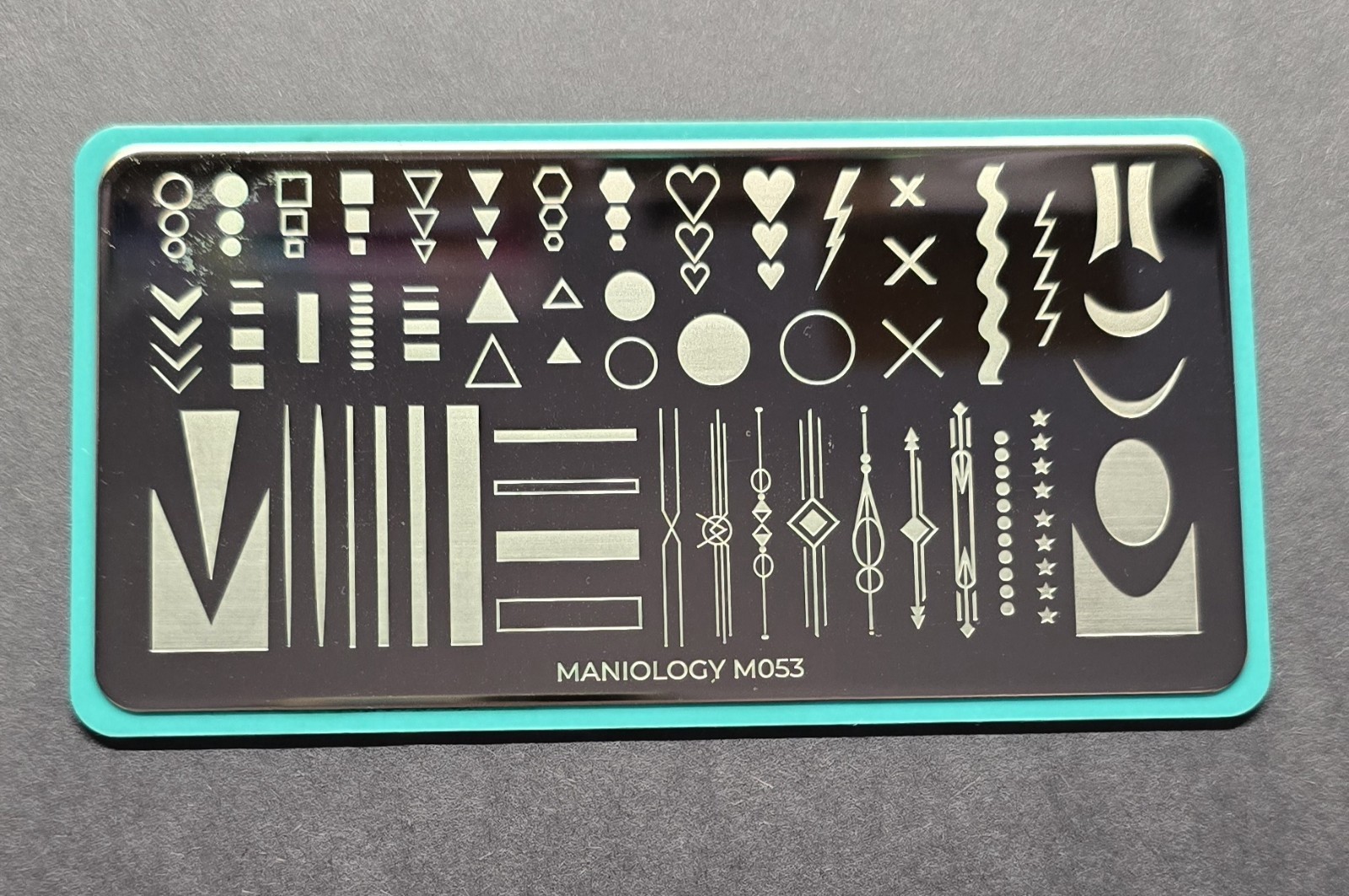 Maniology M053 Classique Love Your Accent Nail Stamp Plate Hearts Tribal Stripes
